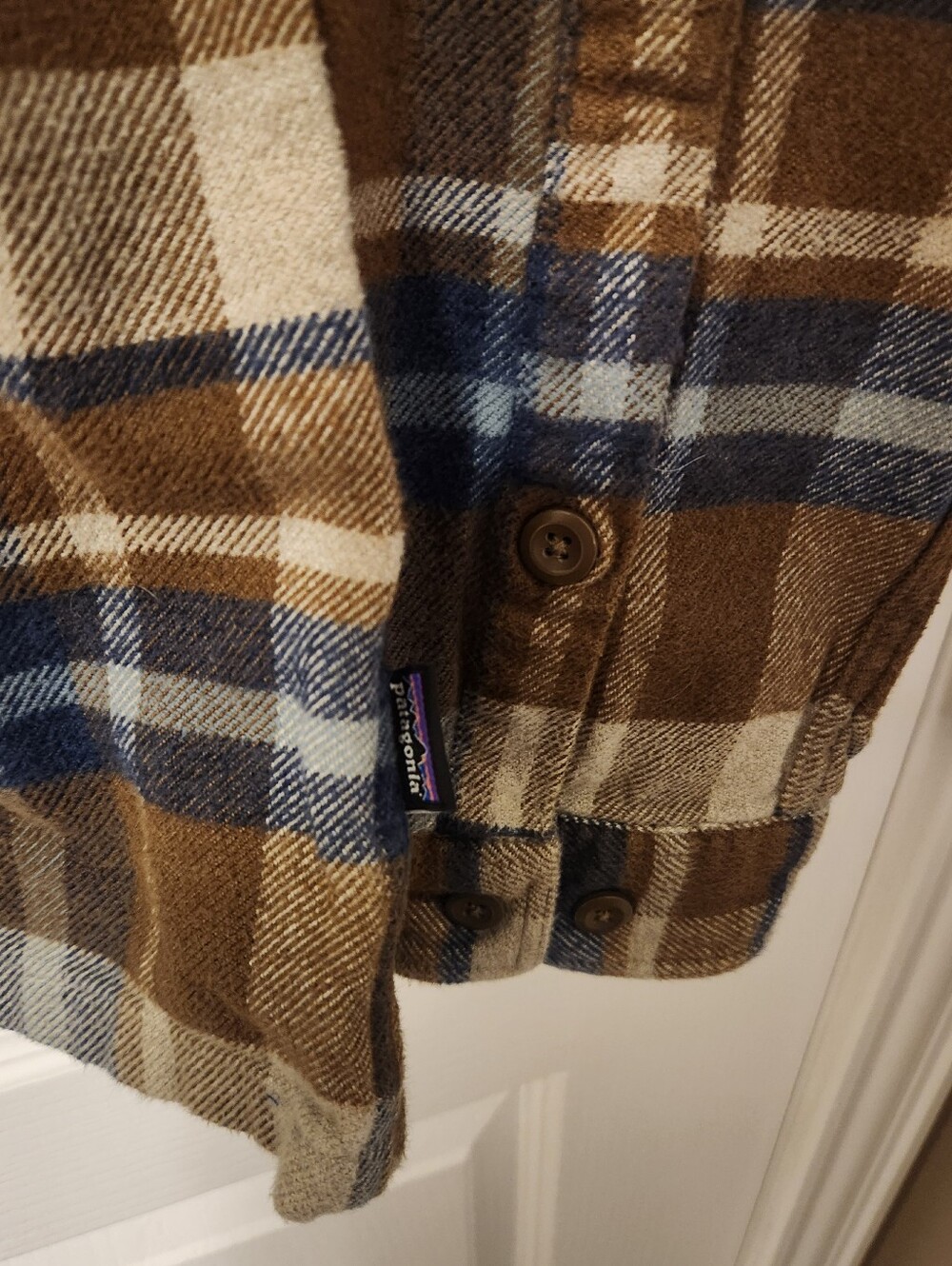 Men's Patagonia Button Up Size Small - Picture 4 of 5